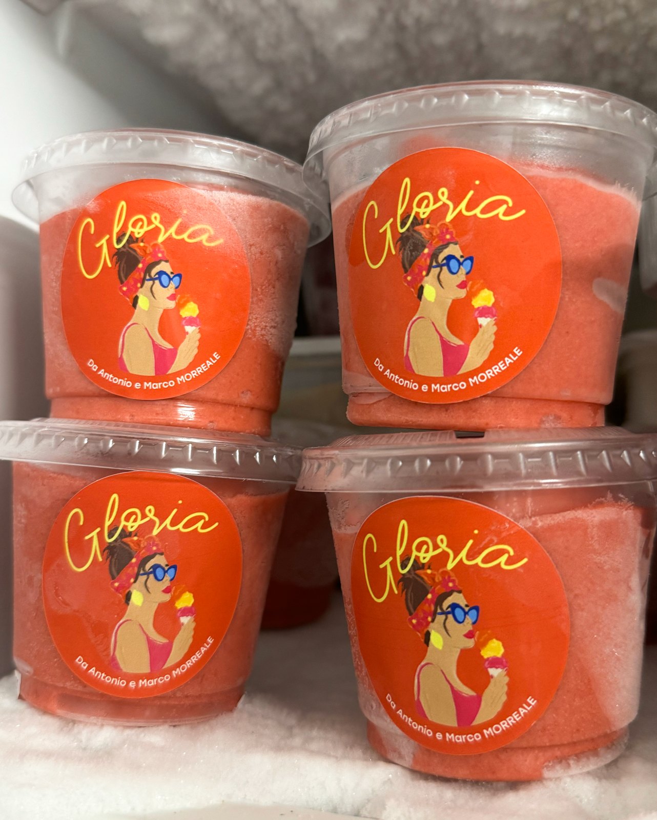 Pots de glace avec stickers Gloria
